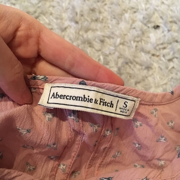 Abercrombie and Fitch Babydoll Pink Top - Picture 4 of 4